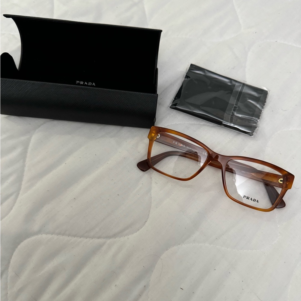 Authentic Prada glasses fame